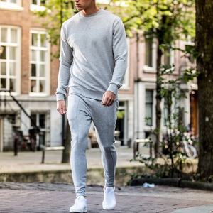 Survêtements d'hiver légers et respirants pour hommes 100% Polestar, ensembles de jogging personnalisés avec capuche et poches latérales - Product Image 6