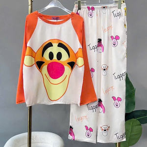 Conjunto de dos piezas de ropa de dormir para mujer, cómodo, a la moda, lavable, con embalaje personalizado, de fabricante vietnamita. - Product Image 4