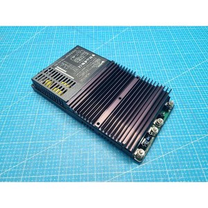 Módulo convertidor de corriente CC-CC VICOR VI-MU3-CQ usado como pieza de repuesto para equipos semiconductores antiguos - Product Image 2