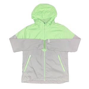 Veste coupe-vent légère personnalisée pour homme, respirante, séchage rapide, avec fonction coupe-vent et imperméable, grande taille, logo personnalisé 2026 - Product Image 2