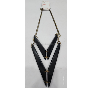 Collier pendentif cœur en résine d'ambre fait main, magnifique design perlé, bijou élégant, cadeau pour femmes et jeunes filles, mode quotidienne - Product Image 3