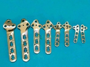 ชุดอุปกรณ์ศัลยกรรมกระดูก 8 ชิ้น TPLO สำหรับข้อเท้าซ้ายและขวา แผ่นเหล็กกล้าไร้สนิม ได้รับการรับรองมาตรฐานสูง สำหรับสัตว์  แผ่นยึดกระดูกและเครื่องมือผ่าตัด - Product Image 6