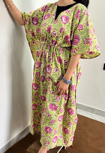 Vestido Kaftan Estampado de Algodón Suave para Mujer con Tela Transpirable y Caída Elegante - Product Image 2
