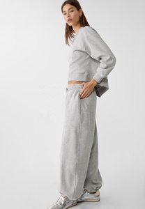 Ensemble de pantalons de survêtement Plazo en polaire 100% coton pour femmes, sweat à capuche court avec logo personnalisé, ensemble deux pièces à motif solide - Product Image 5