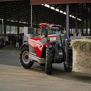 Manipulador telescópico Faresin de calidad premium, diseñado para una elevación robusta y precisa, ideal para agricultura y construcción. - Product Image 1