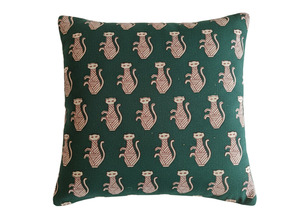 Funda de Almohada Moderna de Algodón 100% con Estampado a Mano para Uso Doméstico y Hospitalario - Product Image 5