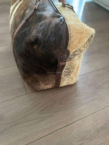 กระเป๋าเดินทางหนังแท้คุณภาพสูง พร้อมขนสัตว์ ดีไซน์ทันสมัย ซิปพกพาสะดวก สำหรับออกกำลังกายหรือเดินทาง รุ่น LHDB-0117 - Product Image 5