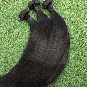 Extensions de cheveux humains bruts et lisses, texture naturelle non traitée, mèches soyeuses et douces pour femmes, usage en salon, export en gros - Product Image 5