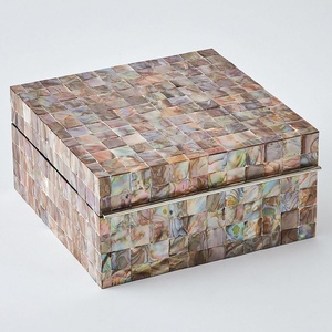 Wooden Mother of Pearl Box Christmas Gift Bone Inlay Jewelry Box Protect Jewelry Box Hot Selling Eco Friendly - Product Image 3