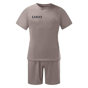 ชุดเซ็ตเสื้อยืดและกางเกงขาสั้นผู้ชาย OEM ระบายอากาศ แห้งเร็ว น้ำหนักเบา เหมาะสำหรับฤดูร้อน สไตล์ลำลอง สตรีทแวร์ ขายส่ง - Product Image 5