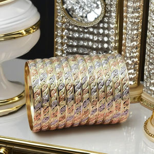 Bracelets en or rempli tricolores en gros, bracelets plaqués or 3 tons, ensemble de bracelets multicolores, bracelets en laiton or 3 tons. - Product Image 3