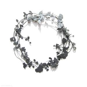 Guirlande murale vintage en métal en forme de fleurs, couronne florale artisanale en fer pour décoration intérieure et extérieure, mariage, fête, jardin, ornement mural - Product Image 3