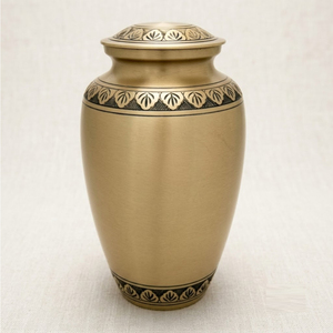 Urnes funéraires en laiton massif pour cendres humaines, adulte, haute qualité, finition bronze, urne commémorative avec motif de feuille gravé à la main - Product Image 1