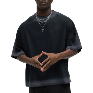 T-shirt Homme Personnalisé Vintage Noir Délavé Coupe Oversize Épaisse Épaules Tombantes Streetwear Uni Décontracté en Jersey Tricoté - Product Image 1