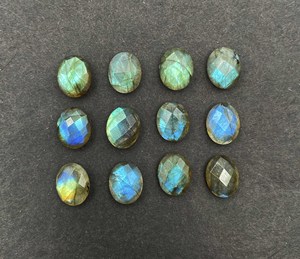 Lote de piedras preciosas sueltas de labradorita natural, corte ovalado briolette, 7-14 mm, para la fabricación de joyas. - Product Image 1