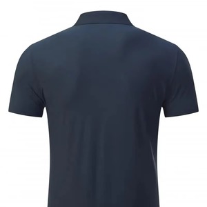 Polo brodé personnalisé pour hommes – Blanc et noir unis, en coton et polyester, fabrication ODM - Product Image 6