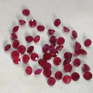 Bagues en or blanc et jaune serties de rubis et de diamants pour fiançailles et mariage, pour femmes et hommes - Product Image 4