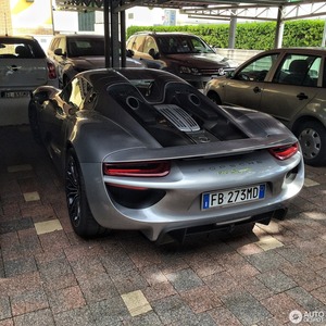 Fornitura per Esportazione <span class=keywords><strong>Porsche</strong></span> 918 <span class=keywords><strong>Spyder</strong></span> Premium Hybrid Sports Car Luxury Supercar ad Alte Prestazioni OEM in Plastica Pronta Consegna in Tutto il Mondo - Product Image 6