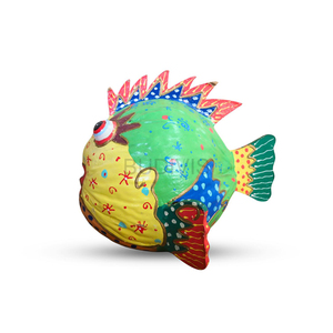 Statue de poisson en noix de coco style Picasso, peinte à la main, décoration artistique côtière en bois, ornement suspendu - Product Image 1