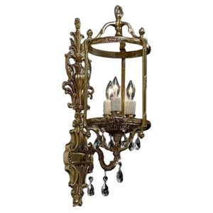 Linternas de decoración para el hogar y el Hotel montadas en la pared de diseño de cristales y fundición de aluminio chapado en oro de alta calidad con aspecto atractivo - Product Image 1