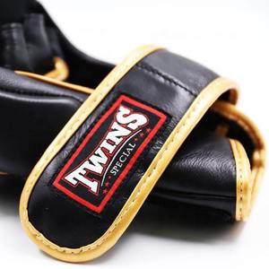 Guantes de Boxeo Twins Negros y Dorados Personalizados Más Vendidos, 100% Cuero Genuino de Primera Calidad, Guantes de Boxeo para Entrenamiento y Sparring - Product Image 6