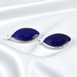 Colgante de Amatista Marquise de 8x16 MM al por Mayor - Charm de Plata de Ley 925 con Bisel, Joyería Hecha a Mano - Product Image 1