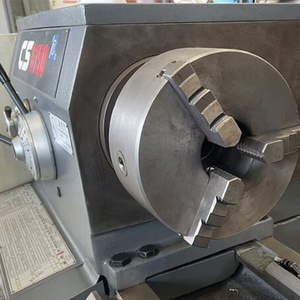 Torno de metal portátil mini usado Cs6150, máquina de banco pequeña vertical convencional para acabado de motores - Product Image 2