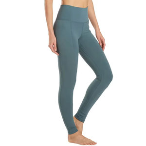 High Waist Seamless Reflective Yoga <b>Leggings</b> Full Length Solid Color with Pockets Four-Way Stretch Polyester/<b>Nylon</b> Pants - Product Image 3