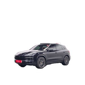 Porsche Cayenne 3.0 2024 con Caja de Cambios Automática, Volante a la Izquierda, Asientos de Cuero, Cámara Trasera, 67,113 km - Product Image 1