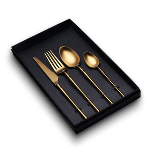 Cubiertos de lujo de metal dorado, juego de cubiertos de acero inoxidable PVD dorado para boda, cubiertos plateados con acabado de acero espejado. - Product Image 6