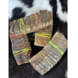 Venta al por Mayor de Escamas Naturales de Cuerno de Carnero para Mangos de Cuchillos - Product Image 1