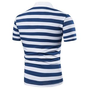 เสื้อโปโลผู้ชายแขนสั้นลายทาง ผ้าถัก ลำลอง ลายสีน้ำเงินขาว ทรงปกติ - Product Image 2