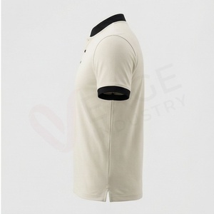 Polo à manches courtes pour homme, beige, avec bordure noire, tricoté, design uni, coupe classique, boutons sur le devant - Product Image 3