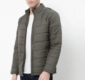 Veste d'hiver matelassée légère pour homme, col montant, vente en gros, fournisseur OEM de vestes d'hiver personnalisées - Product Image 4