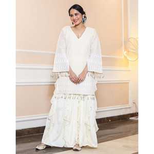 Conjunto Sharara Chandani Talla XS Blanco Elegante y Ecológico con Bordado Chikankari - Product Image 4