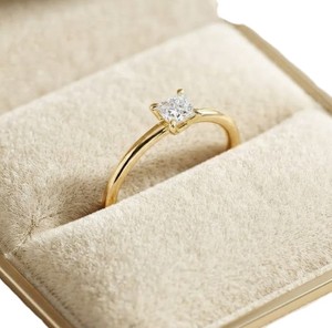 Anillo de Diamante Cultivado en Laboratorio con Corte Princesa Facetado, 0.16 Quilates, G VVS, Oro Sólido de 10K, 14K, 18K, Producto Más Vendido - Product Image 4