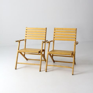Fauteuils pliants en teck fabriqués à la main avec dossier à lattes pour une vie moderne en plein air et des moments de détente sur la terrasse - Product Image 1