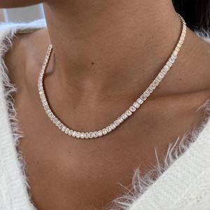 Exportateur indien de colliers en diamants pour femmes, bijoux fins élégants et à la mode, cadeau pour femmes à prix raisonnable - Product Image 5