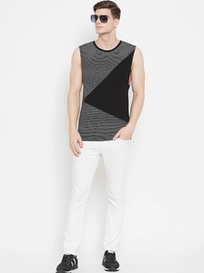 Men's Geometric Pattern Knitted Sleeveless Tank Top O-Neck Color Blocked Casual Style - Product Image 2