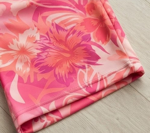Shorts de plage sublimés pour femmes avec cordon de serrage à la taille, longueur mi-longue, style décontracté, sublimation, 100% polyester respirant, shorts pour femmes - Product Image 3