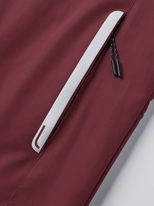 Veste Softshell Fine et Douce pour Homme, Couleur Bordeaux Unie, à Capuche, Fermeture Éclair, Poches Avant, Imperméable, Coupe-Vent, Vêtement d'Extérieur, Coupe Classique - Product Image 6