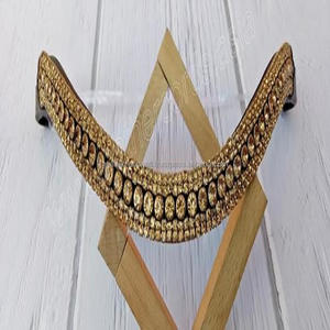 Bande de sourcils cheval souple 100% en cuir véritable, pleine fleur, 5 lignes, cristaux dorés, chaîne métallique scintillante en toutes les tailles personnalisées - Product Image 5