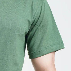 Camisetas de gimnasio para hombre de material duradero y cómodo, camisetas de gimnasio para hombre de color sólido, hechas en Pakistán. - Product Image 6