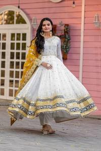 Ensemble de robe Anarkali en faux georgette blanche, haut long brodé avec dupatta pour mariage, fête, femme - Product Image 3