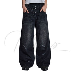 กางเกงยีนส์ขาสั้นทรงแบ็กกี้สำหรับผู้ชาย ดีไซน์สั่งทำ ลายเรียบ สีเข้ม สไตล์ไฮสตรีท สำหรับหน้าร้อน คุณภาพสูง พร้อมโลโก้ด้านหน้า - Product Image 3