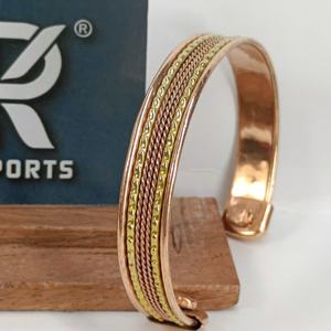 Bracelet ajustable léger en cuivre magnétique fin, fait main, style traditionnel haut de gamme, avec motif uni gravé - Product Image 2