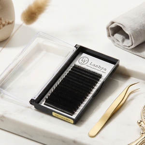 ขนตาปลอมแบบรัสเซียนวอลุ่ม Lashya ความหนา 0.03/0.05/0.07  พร้อมถาดแยกสำหรับต่อขนตาแบบง่าย - Product Image 1