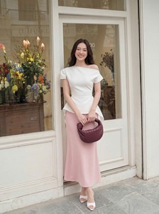 กระโปรงทรงดินสอเอวสูงสีชมพูสำหรับผู้หญิง ODM OEM ดีไซน์หรูหรา สีพื้น ความยาวระดับข้อเท้า สไตล์ลำลองสำหรับใส่ทำงาน ยี่ห้อ MIREL - Product Image 3