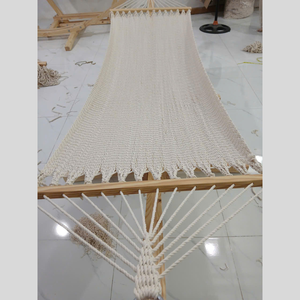 Hamac en macramé fait main JNC, style bohème, pour balcon, jardin, terrasse et espace de détente - Product Image 5