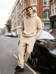 Ensemble de survêtement de course personnalisé pour homme, deux pièces, léger, pour l'entraînement et le sport - Product Image 4